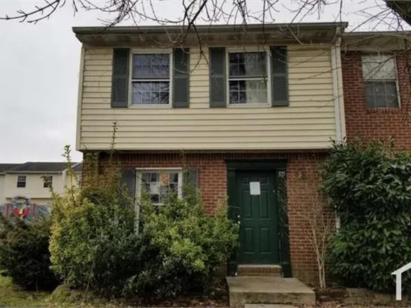 125 Marine Oaks Dr, Baltimore, MD 21221