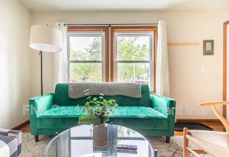 358-360 N Winooski Ave #3 — Photo 5