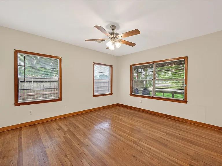 4019 Beatrice Ave — Photo 27