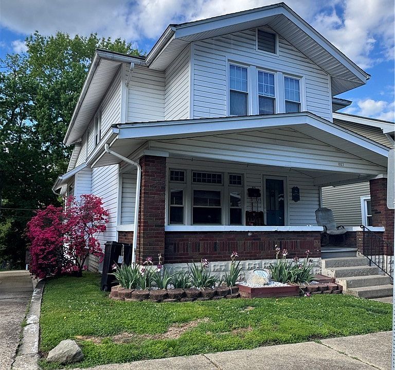 1st image of 1023 Foster Ave