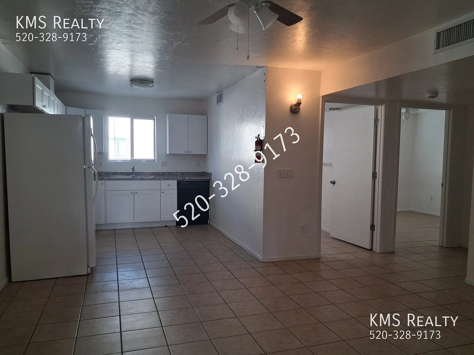 5126 E Bellevue St — Photo 2