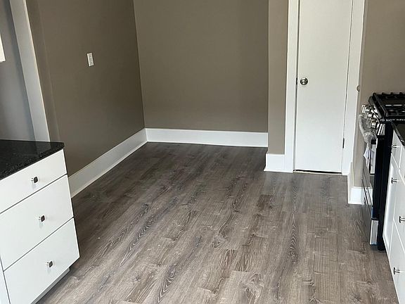 3rd image of 38 Birch St #5