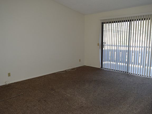 Living Room w/Balcony