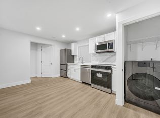 92 Willow St #U2, Cambridge, MA 02141