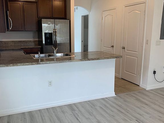 4th image of 1261 Trillium Park Ln