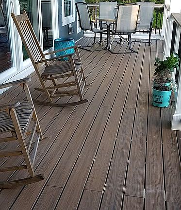 Porch off living/dining room