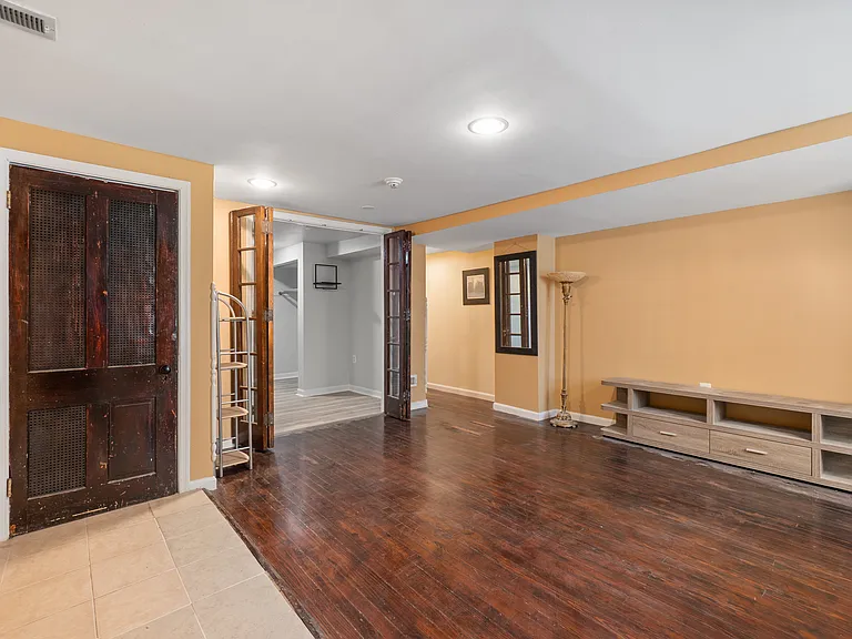 1723 Euclid St NW #1 — Photo 7