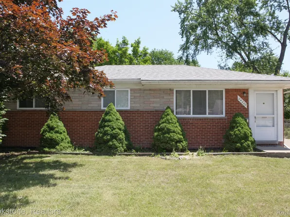 24320 Cunningham Ave, Warren, MI 48091