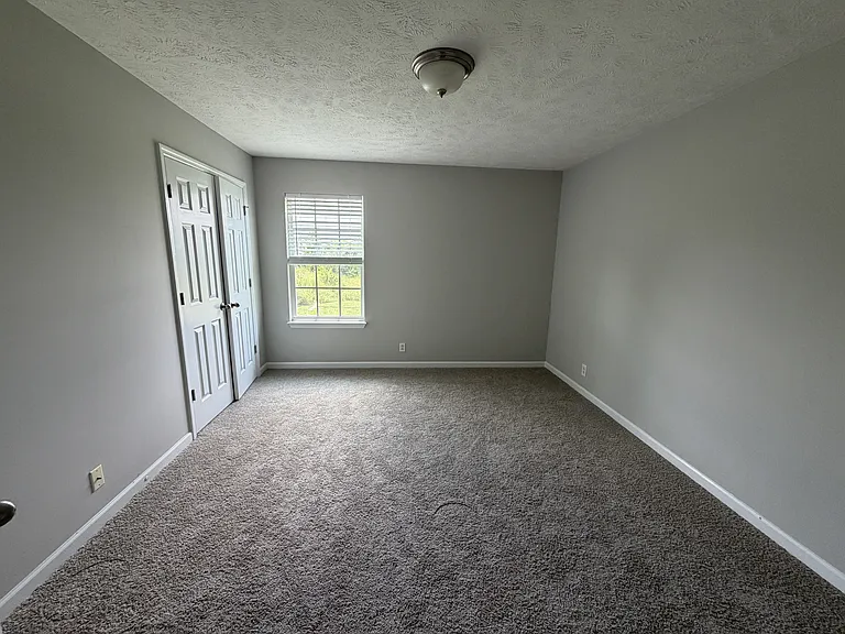 4850 Laura Jeanne Blvd — Photo 4