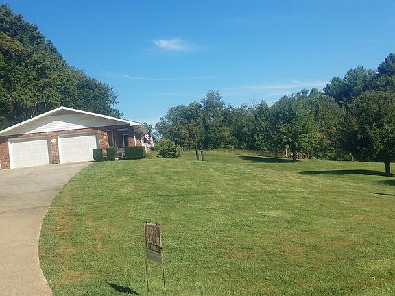 3rd image of 318 Ivy Hill Dr