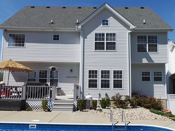 3rd image of 3803 Oakburn Ct