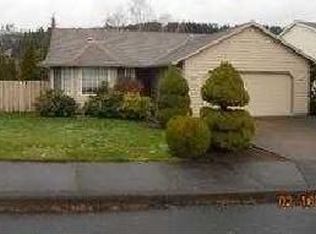 13905 SE Alimaria Dr, Clackamas, OR 97015