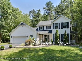 629 Cassville Rd, Jackson, NJ 08527