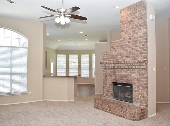 3rd image of 22 Sonora Dr