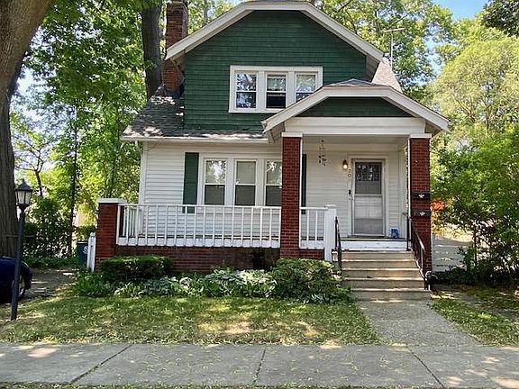 2nd image of 203 Virginia Ave