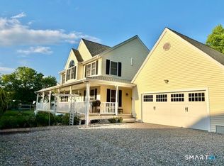 23 Swan Lane, Groton, CT 06355