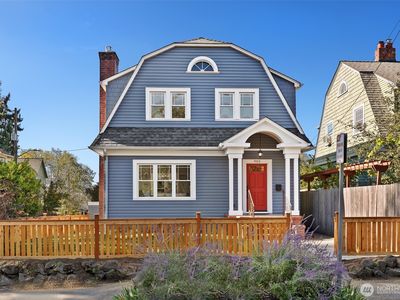 903 32nd Avenue, Seattle, WA, 98122