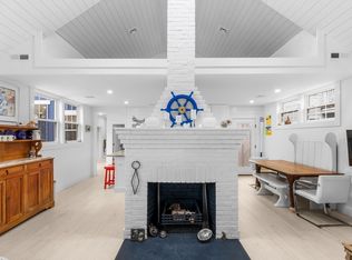 45 Longwood Ave, Wareham, MA 02571