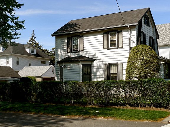 4th image of 15066 32nd Ave