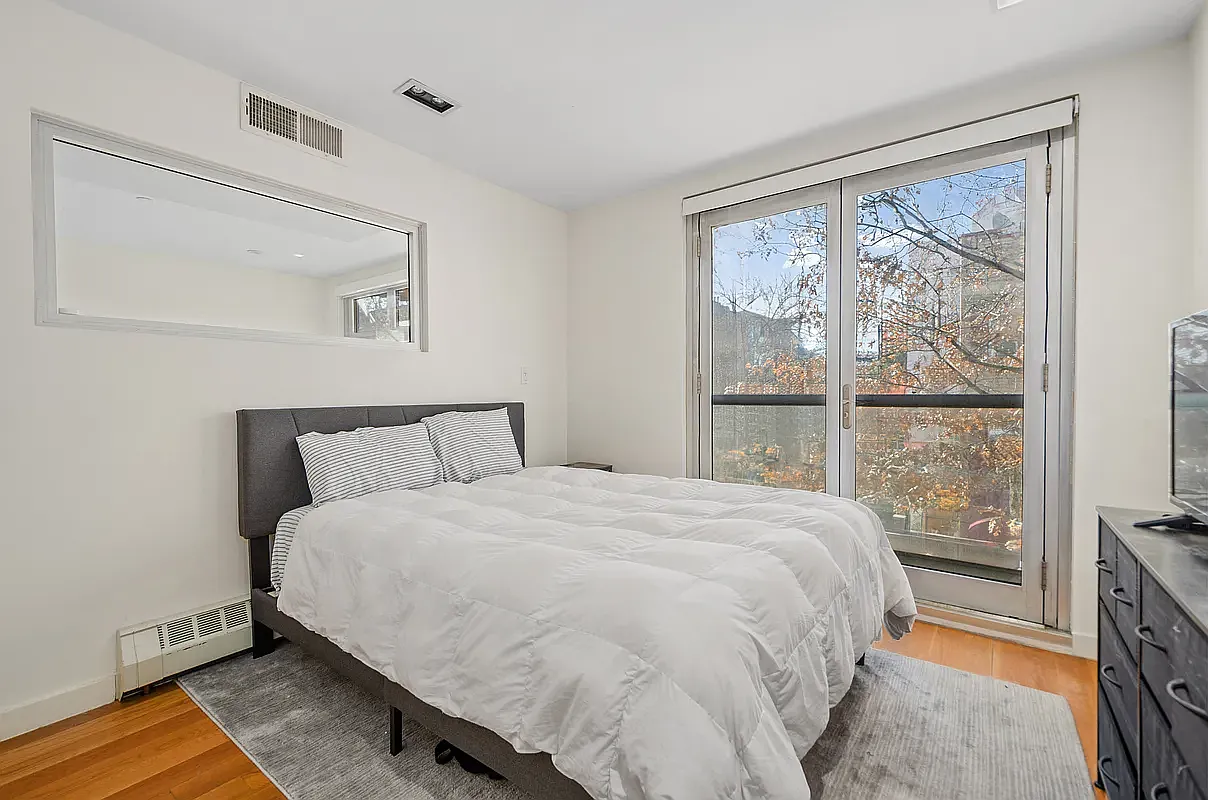 444 Humboldt Street — Photo 4