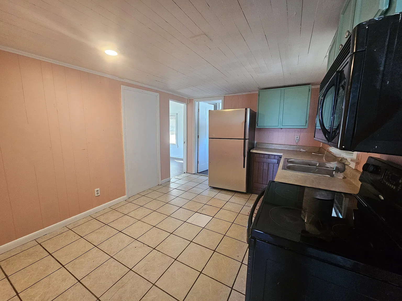 2 bed, $1,195 — Photo 4