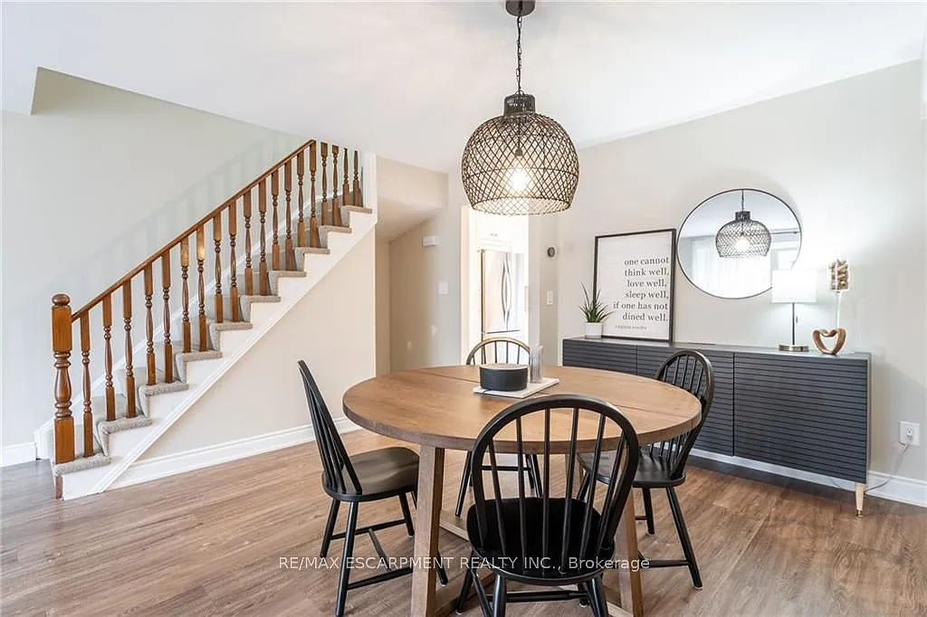 3 bed, $3,550 — Photo 4