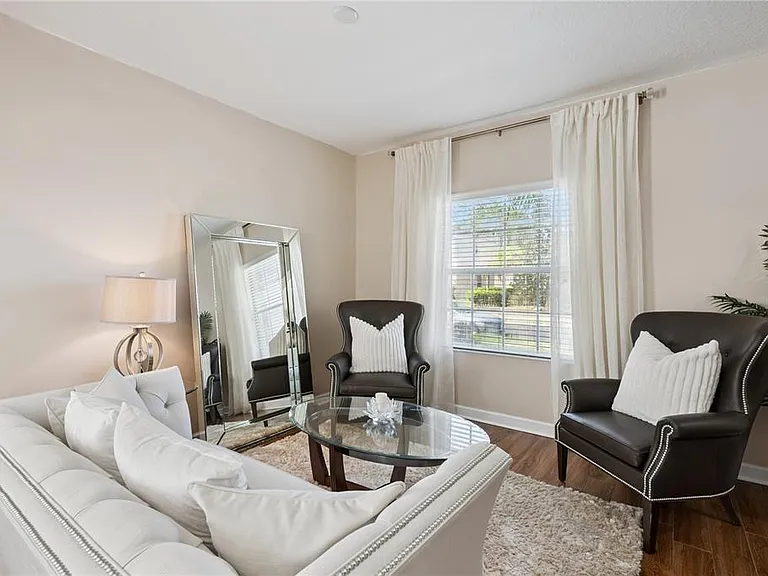 1454 Lake Side Ave — Photo 8