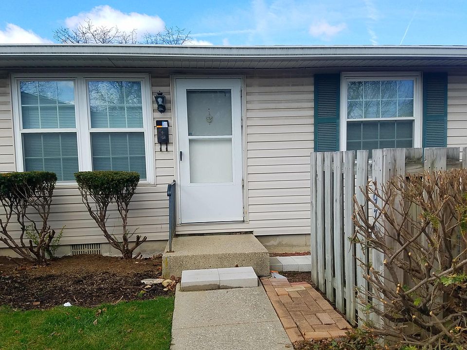 1st image of 1970 Willoway Ct S