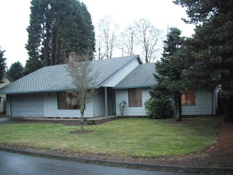 1st image of 7601 NE Meadows Dr