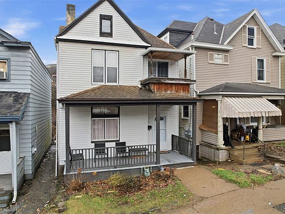 2nd image of 219 Railroad Ave