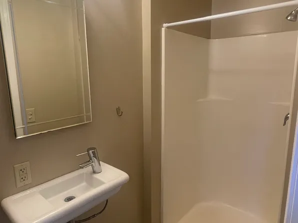 1412 Slater St, Santa Rosa, CA 95404