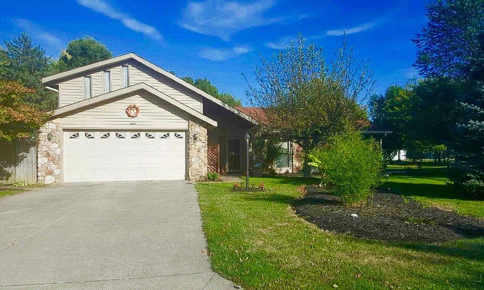 1st image of 8408 N Yellowstone Dr