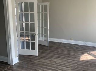 927 College Ave, Racine, WI 53403