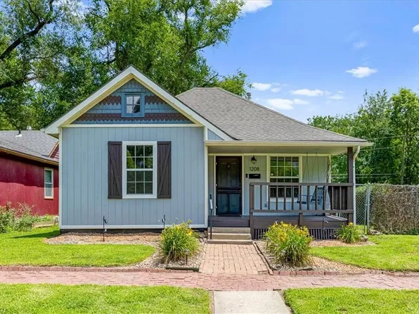 1208 New Jersey St, Lawrence, KS 66044
