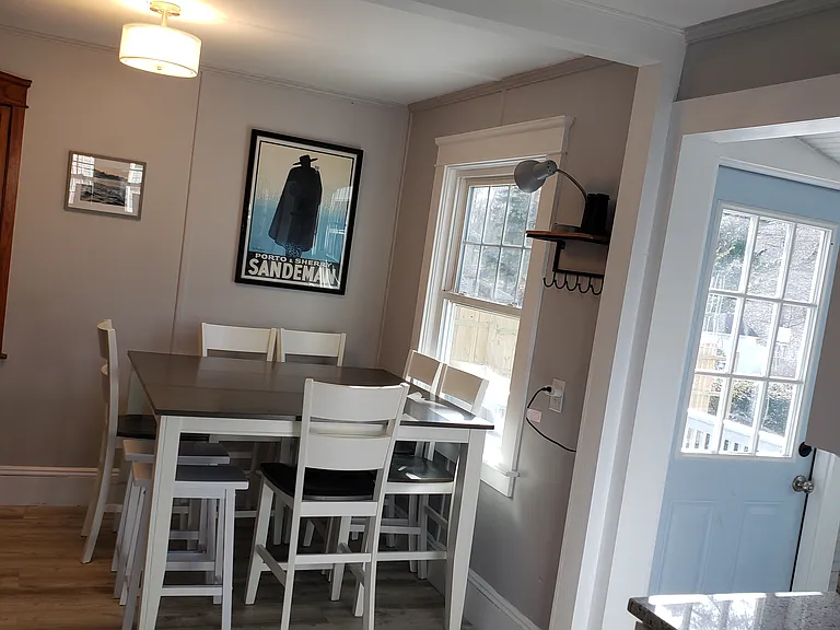 74 Edgewater Rd — Photo 3