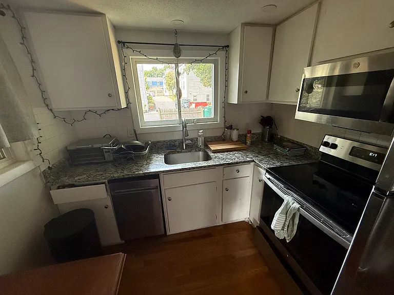 40 Stone St #5R — Photo 5