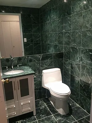 Rented by NY NY Condo, Inc | media 23