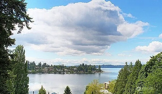 3 bed, 1790 sqft, $4,395 — Photo 3