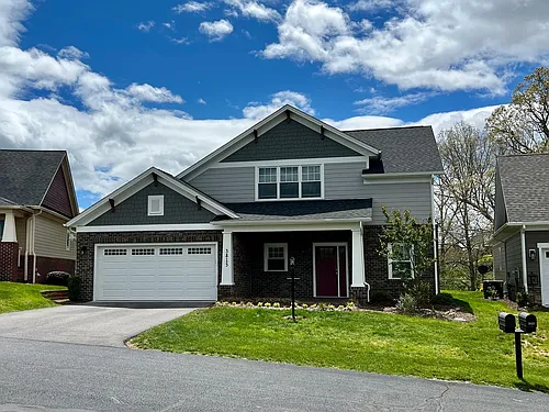 3815 Fairway View Dr Photo 1