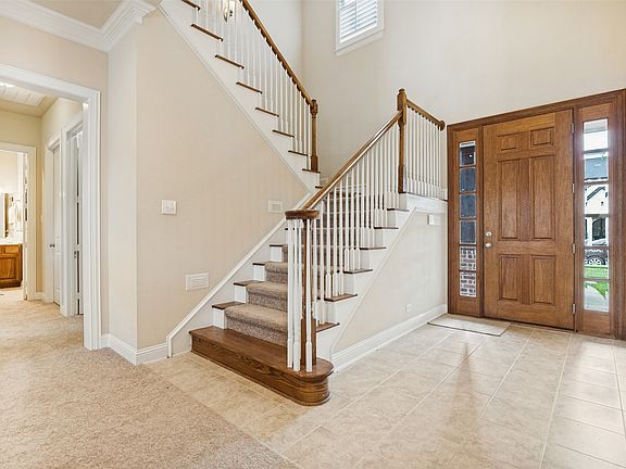 3rd image of 10918 Beauty Ln