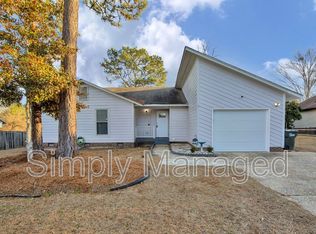 7020 Pantego Dr, Fayetteville, NC 28314