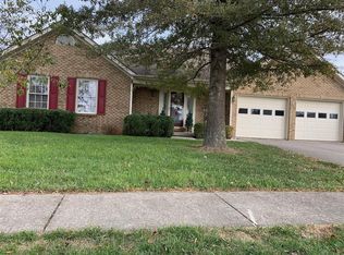 131 Castlewood Dr, Richmond, KY 40475