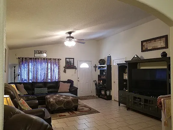 3908 Tierra Marfil Rd — Photo 3