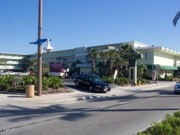 219 S Atlantic Ave #402, Daytona Beach, FL 32118