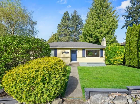 16253 13th Ave SW, Seattle, WA 98166