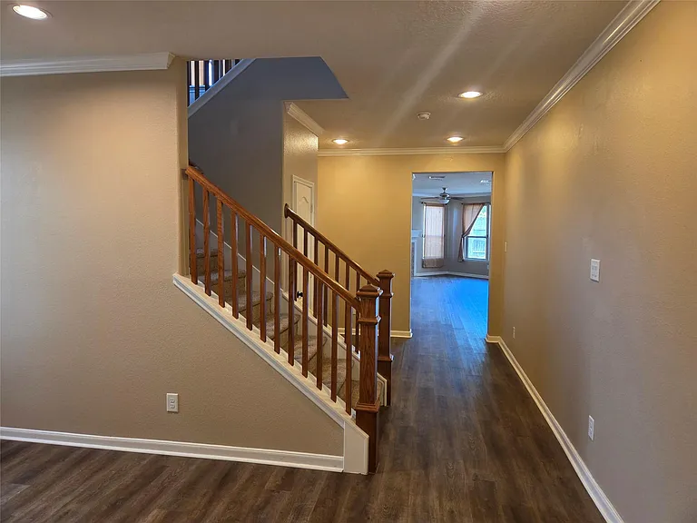 19510 Dunlay Springs Dr — Photo 4
