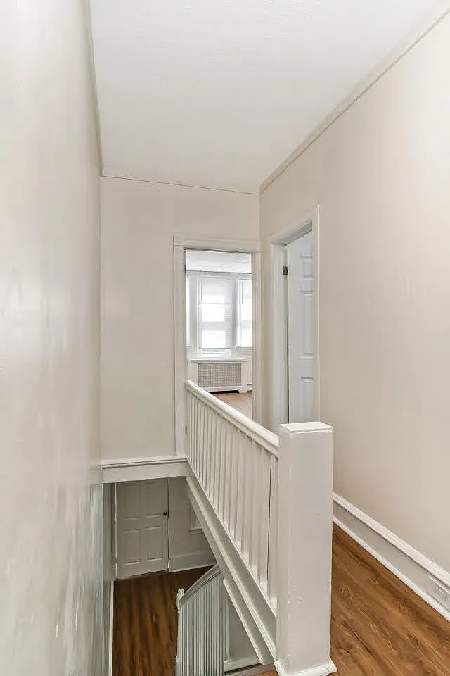 3 bed, 1192 sqft, $1,349 — Photo 3