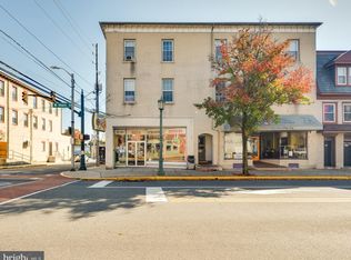 302-6 W Main St, Kutztown, PA 19530
