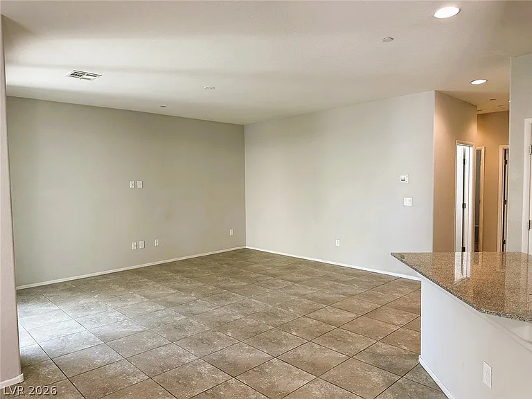6132 Scarlet Leaf St — Photo 4