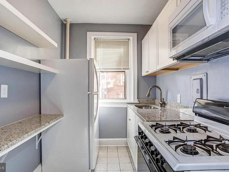 1954 Columbia Rd NW #306 — Photo 7